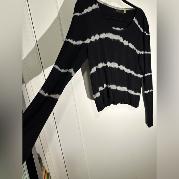 Area black & silver long-sleeve T-shirt - size M - Picture 5 of 6